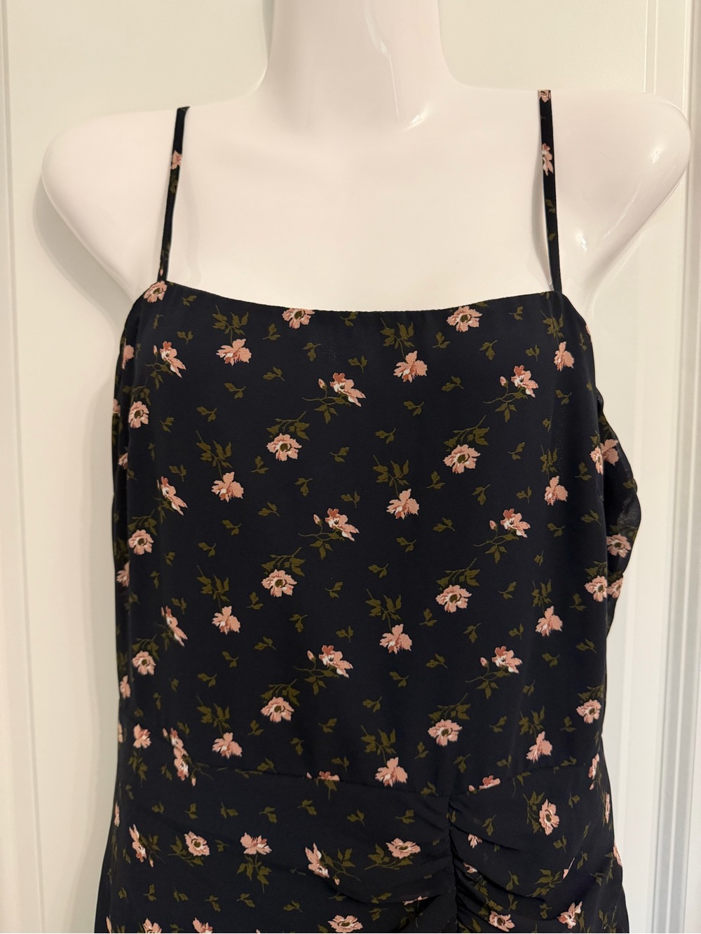 Bridge NWT Navy Floral Spaghetti-Strap Midi Dress PTP 17, L 29 top of bust line - Picture 4 of 7